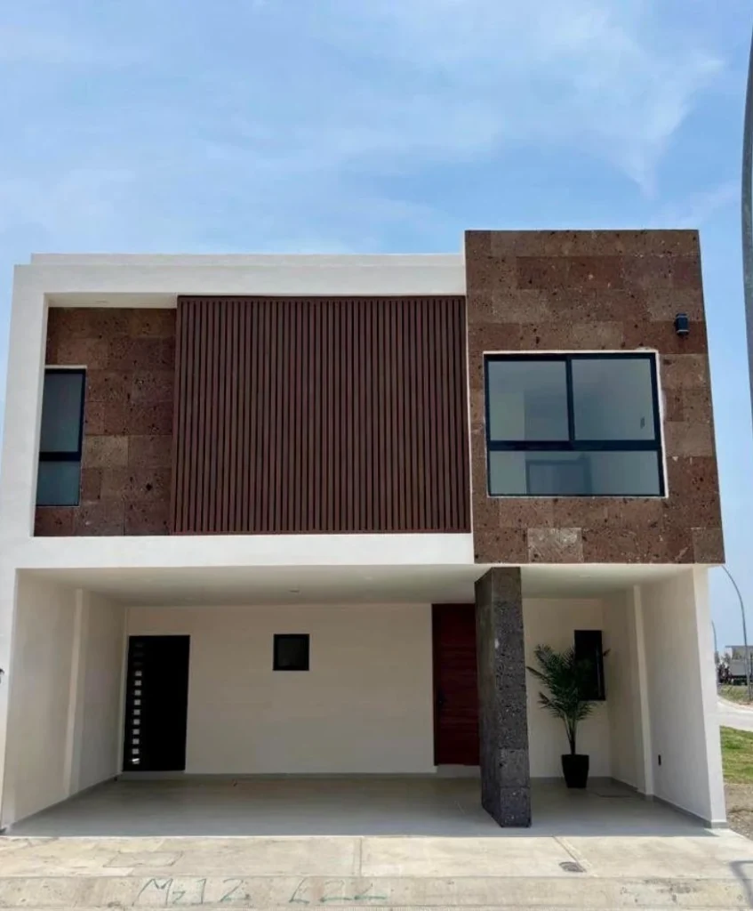 22-Casa-en-punto-lomas-4940000-1.webp